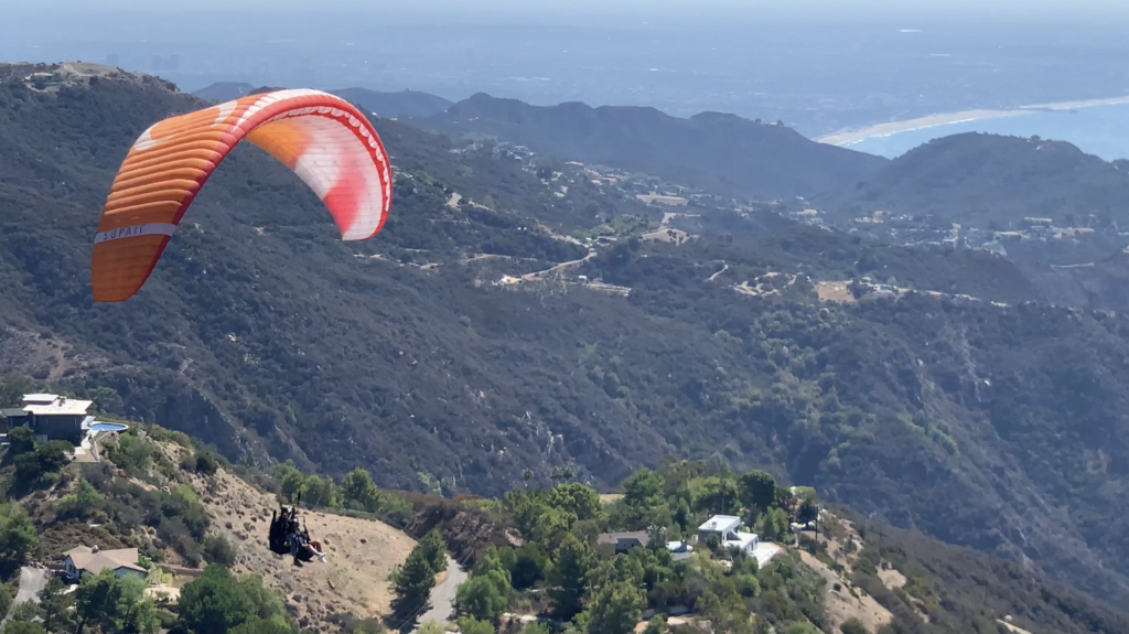 World Paragliding tandem flights service